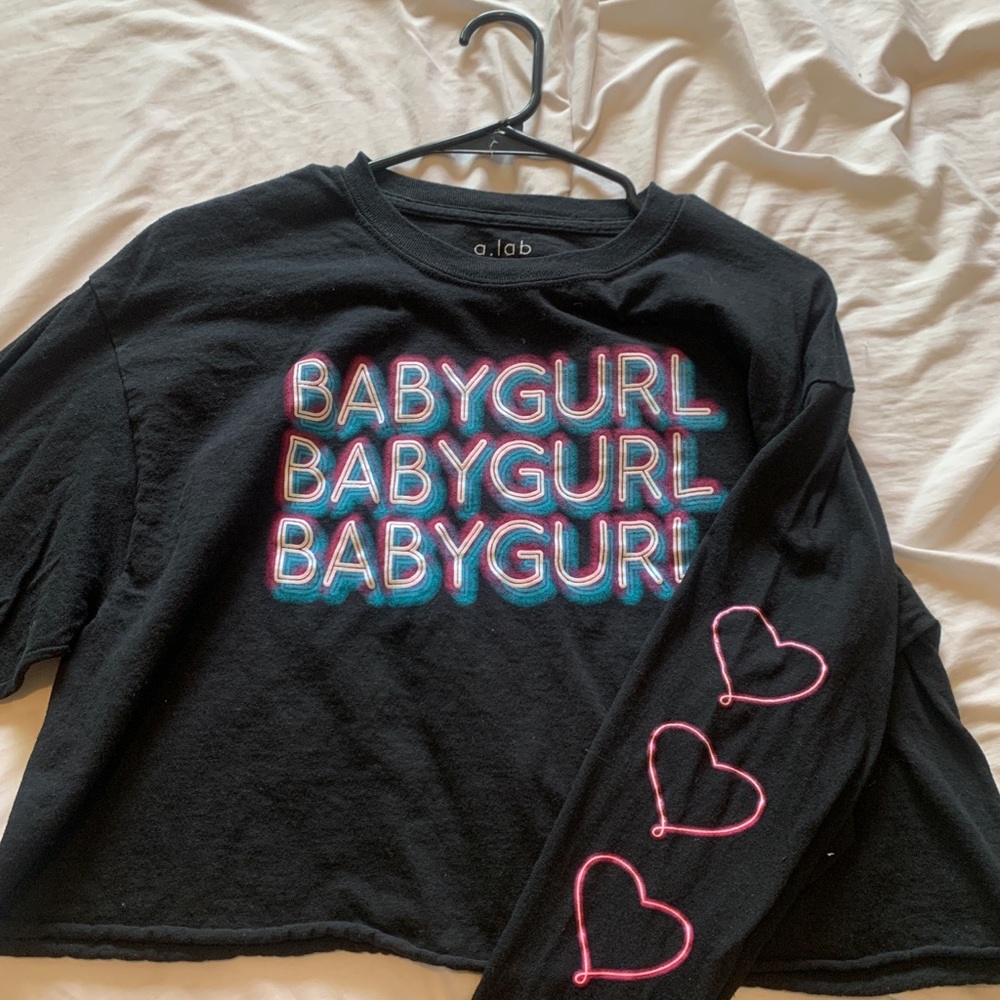 Cropped long sleeve